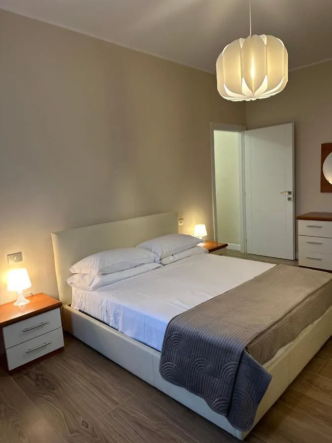 Bicocca Modern Apartment Milan 0*,