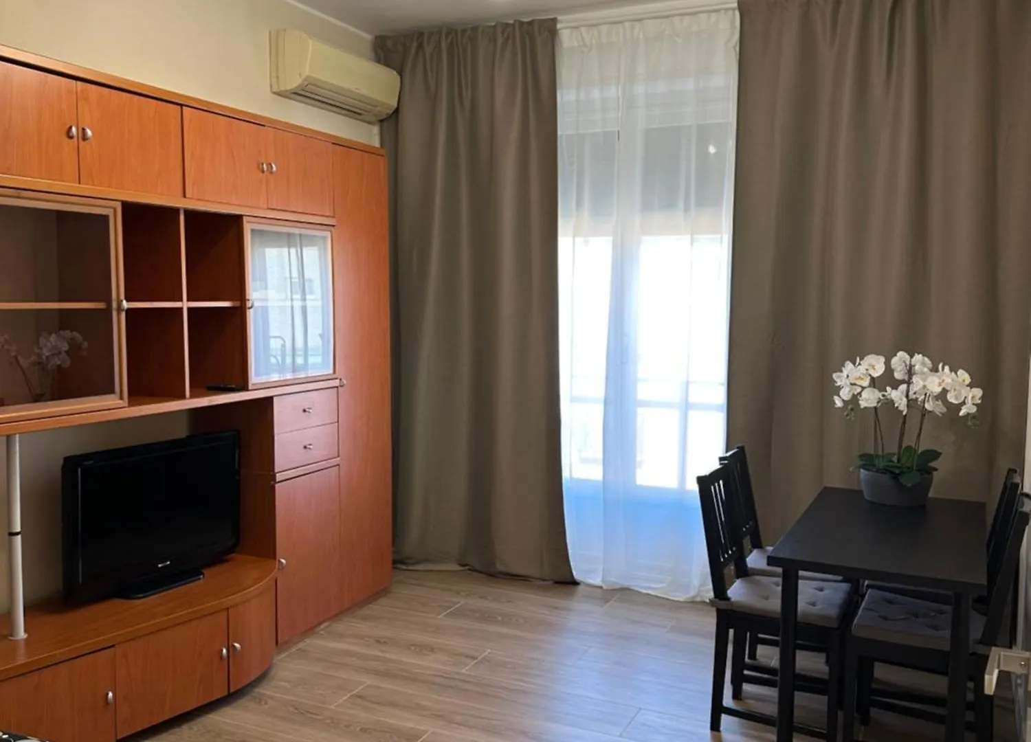 Bicocca Modern Apartment Milan