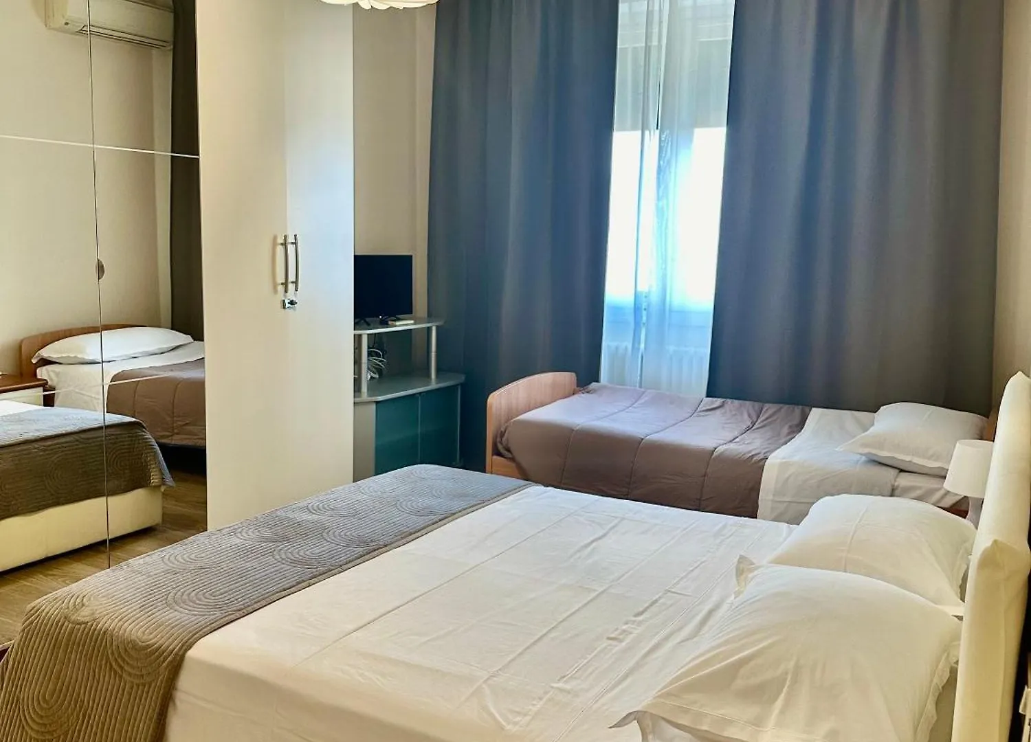 Bicocca Modern Apartment Milan 0*,